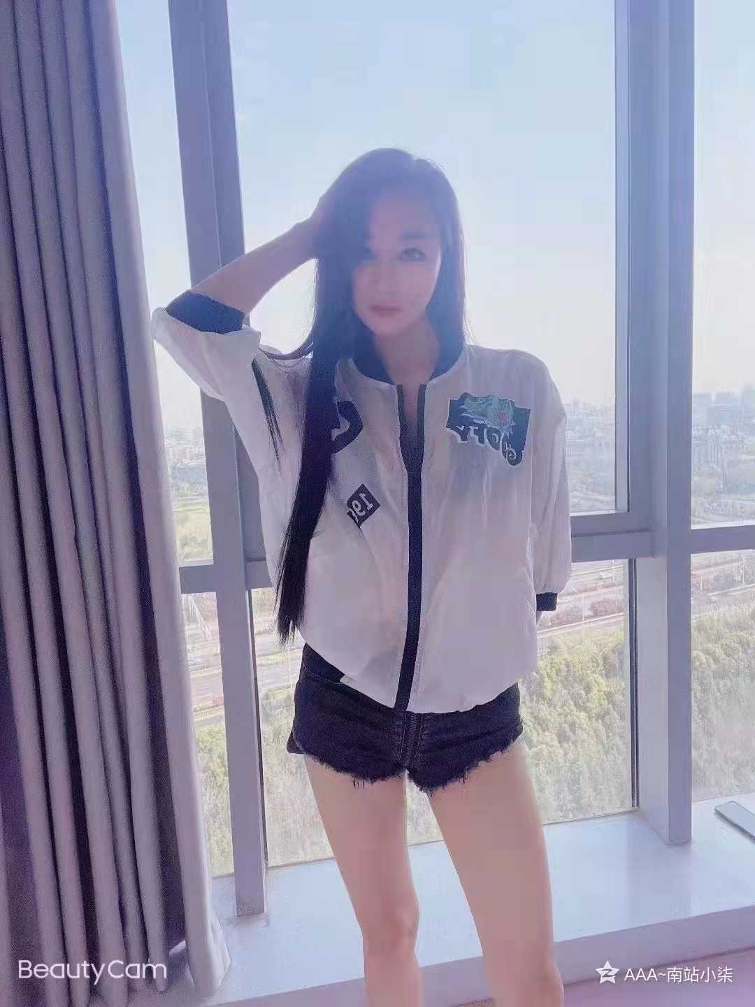 纯天然大波姐姐